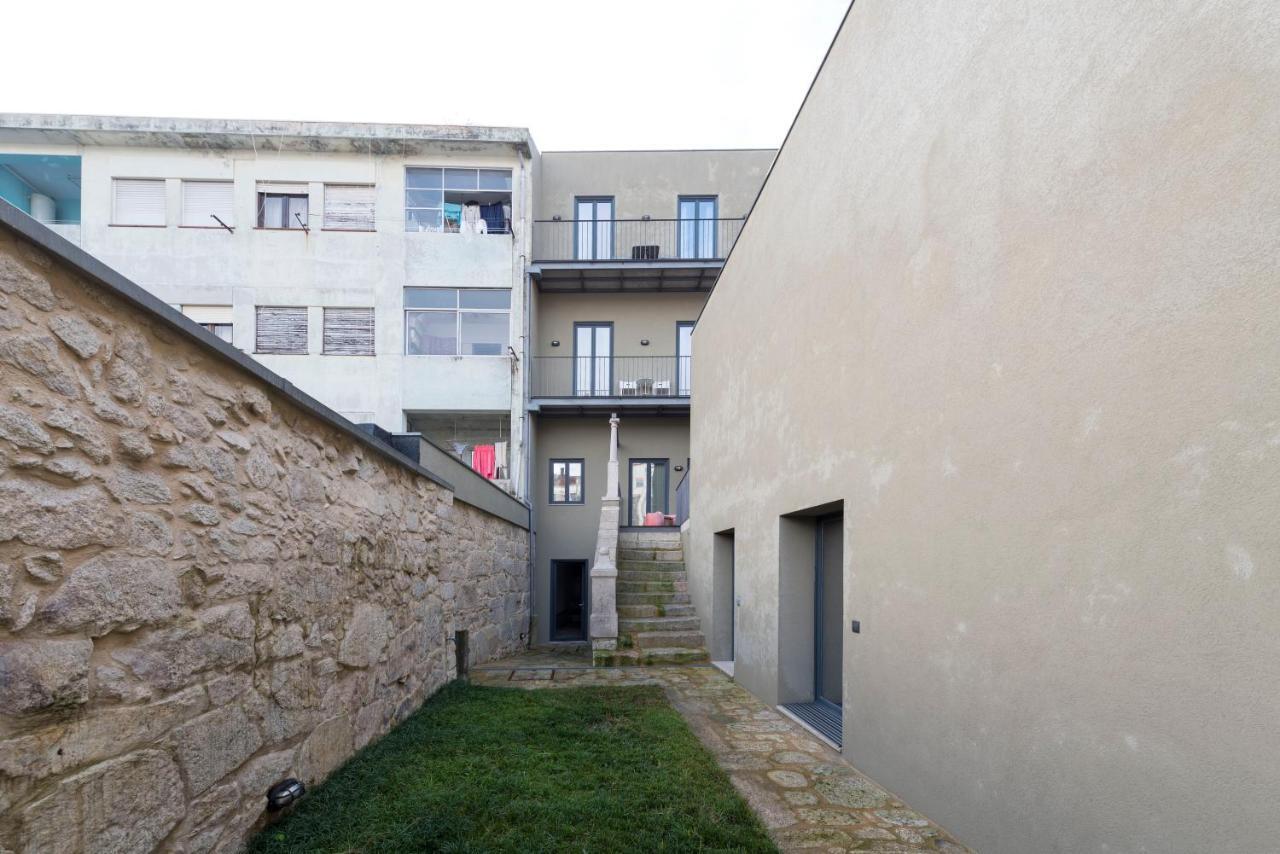 LovelyStay - Stylish Central Apartment by Bolhão Market Porto Exterior foto