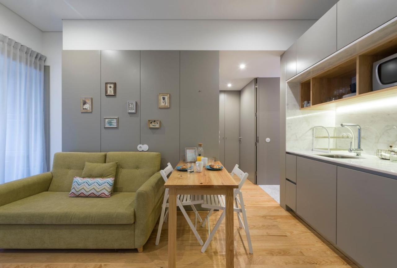 LovelyStay - Stylish Central Apartment by Bolhão Market Porto Exterior foto