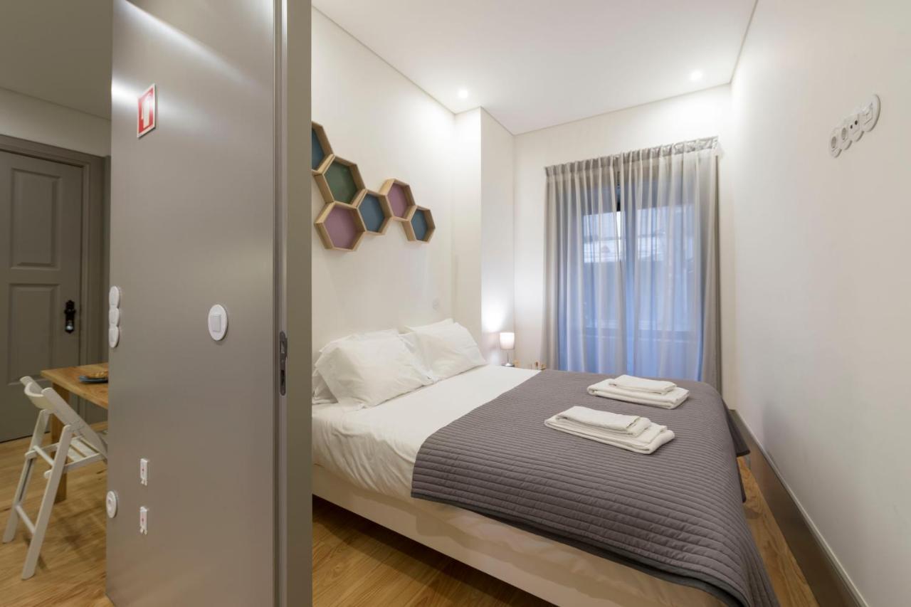 LovelyStay - Stylish Central Apartment by Bolhão Market Porto Exterior foto