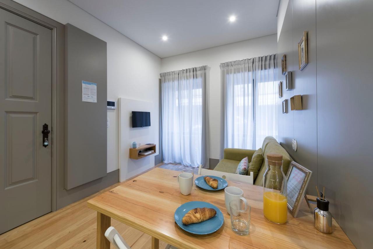 LovelyStay - Stylish Central Apartment by Bolhão Market Porto Exterior foto